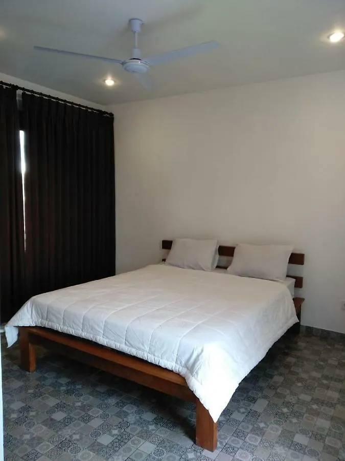 7 House Hotel Ubud  0*, Ubud (Bali)